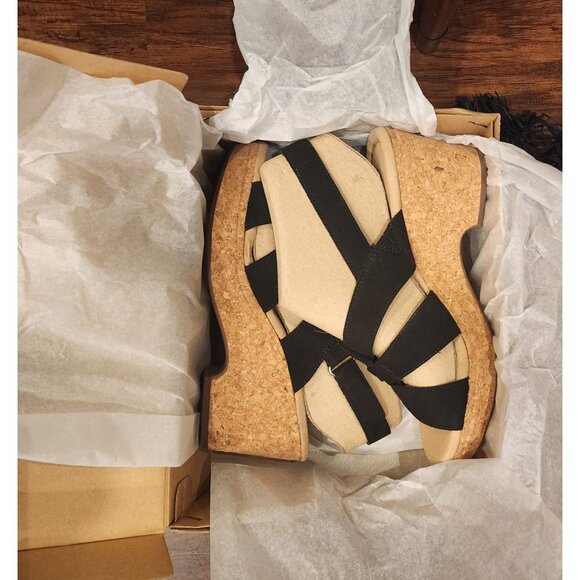 Clark's Giselle Beach Black Nubuck Strappy Cork Wedge Sandals Women’s US 8.5M - Picture 2 of 11